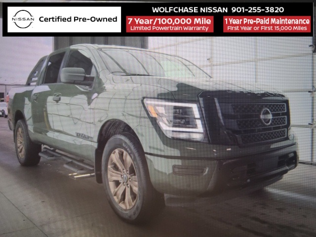 2024 Nissan Titan SV Crew Cab 4WD