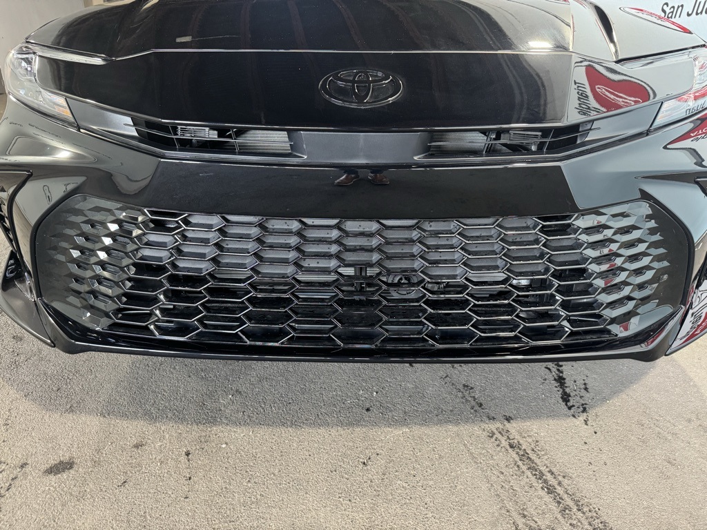 Thumbnail: 2026 Toyota Camry - 12