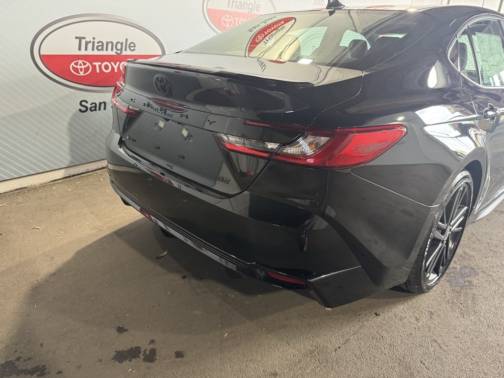 Thumbnail: 2026 Toyota Camry - 18