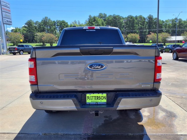 2022 Ford F-150 XL photo 2