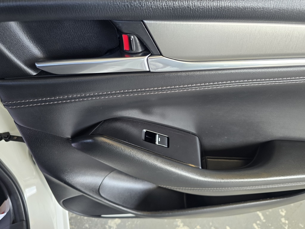 Thumbnail: 2018 Mazda Mazda6 - 30