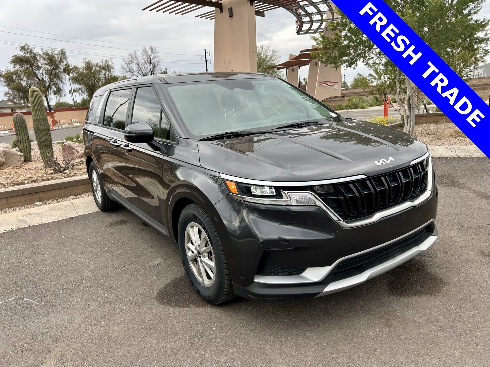 2023 Kia Carnival LX