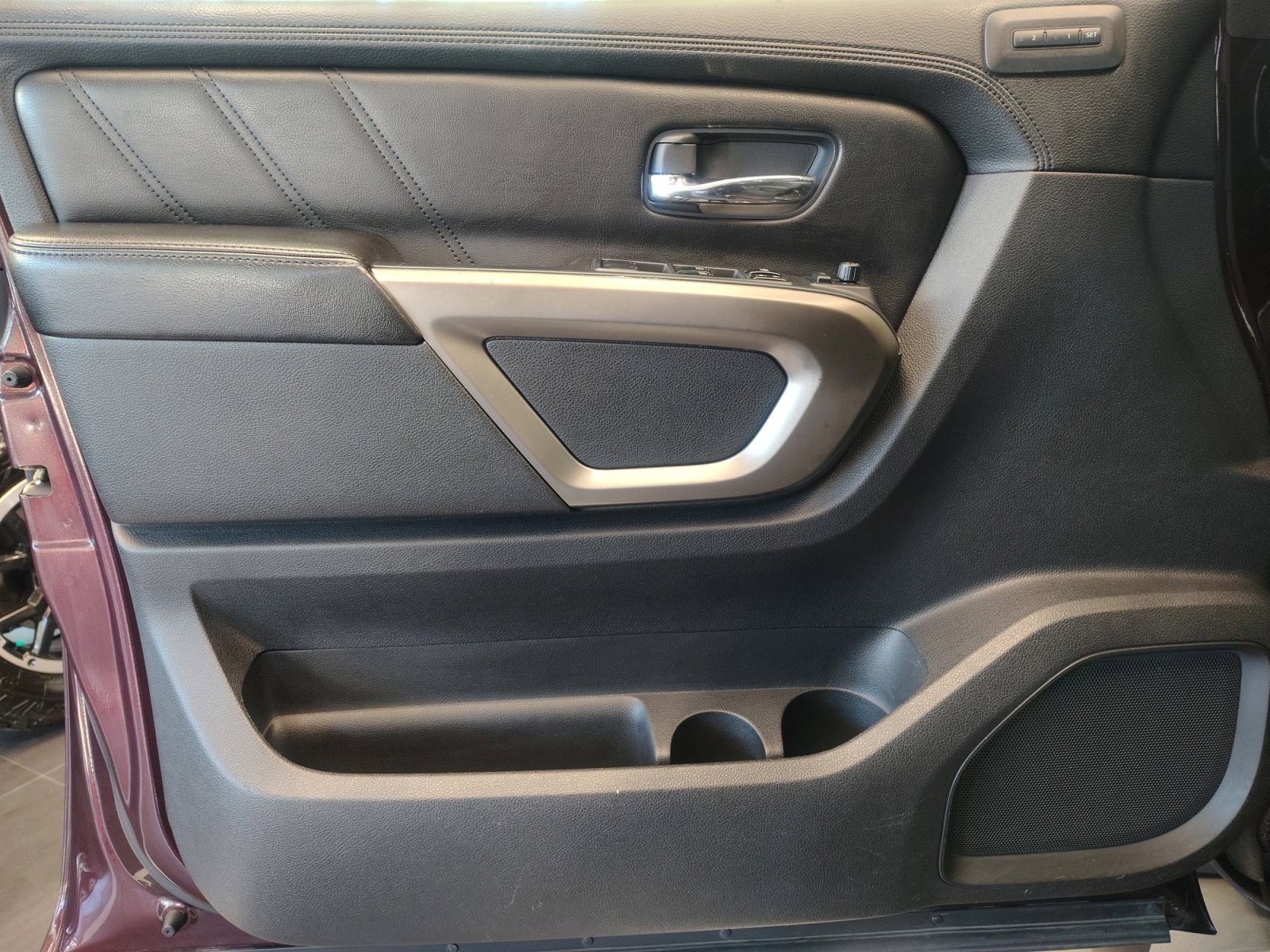 Used Car 2015 Nissan Armada  Platinum For Sale Under $20,000 In San Antonio, Texas