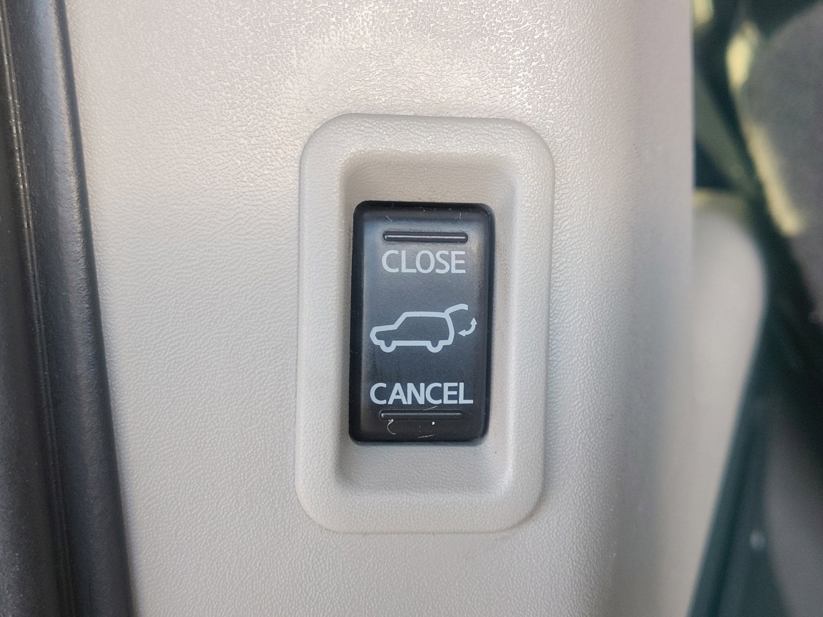 Used Car 2015 Nissan Armada  Platinum For Sale Under $20,000 In San Antonio, Texas