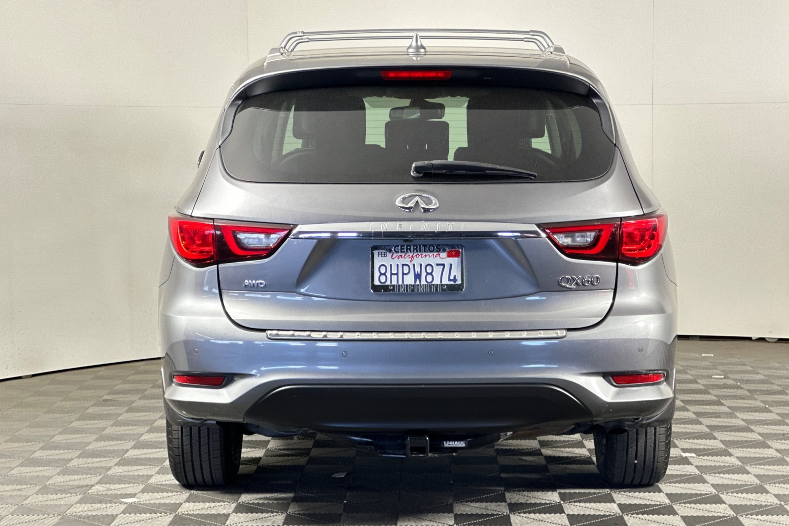 2019 Infiniti QX60 Luxe photo 4