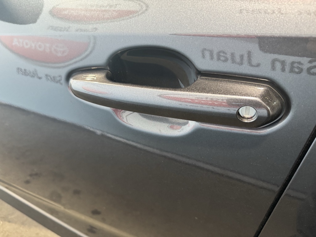 Thumbnail: 2025 Toyota RAV4 - 16