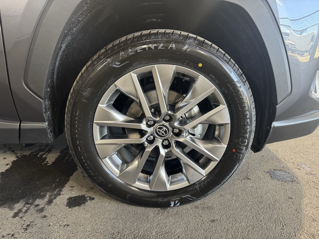 Thumbnail: 2025 Toyota RAV4 - 7