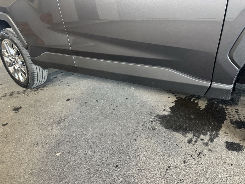 Thumbnail: 2025 Toyota RAV4 - 8