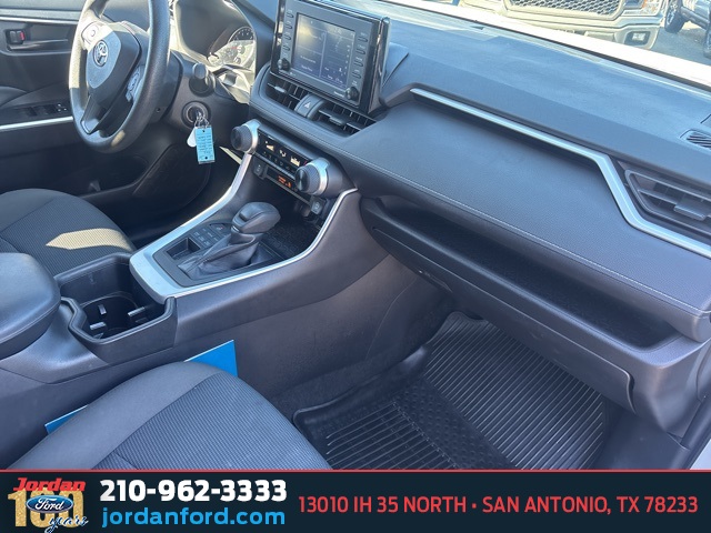 Used Car 2022 Toyota Rav4  Le For Sale Under $25,000 In San Antonio, Texas