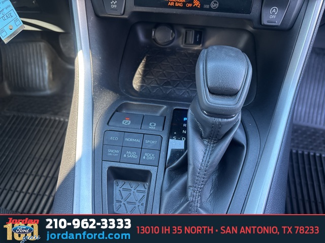 Used Car 2022 Toyota Rav4  Le For Sale Under $25,000 In San Antonio, Texas