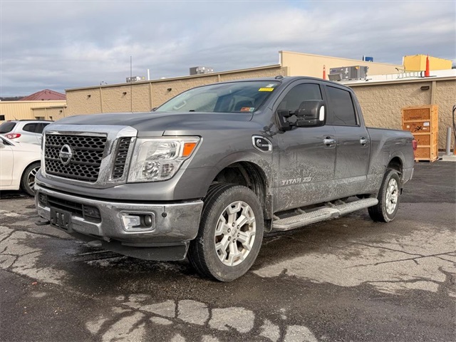 2017 Nissan Titan