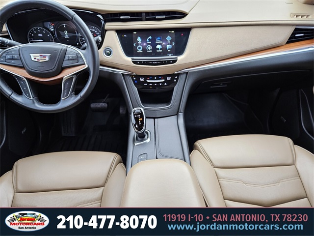 Used Car 2018 Cadillac Xt5  Platinum For Sale Under $25,000 In San Antonio, Texas