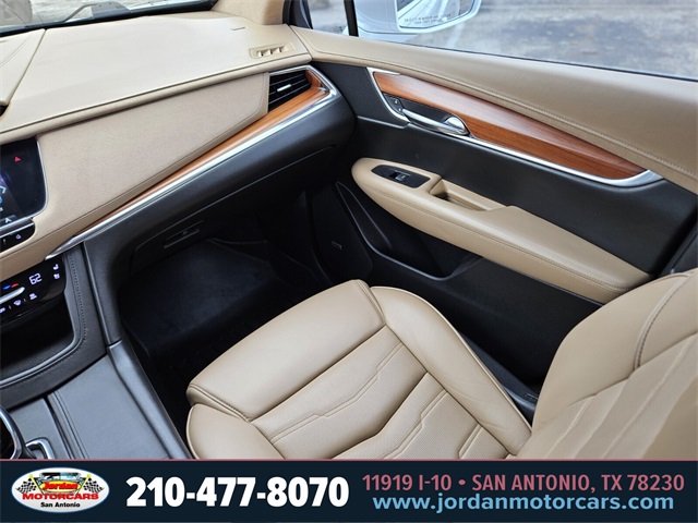 Used Car 2018 Cadillac Xt5  Platinum For Sale Under $25,000 In San Antonio, Texas