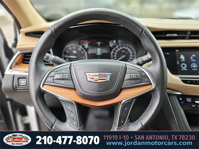 Used Car 2018 Cadillac Xt5  Platinum For Sale Under $25,000 In San Antonio, Texas