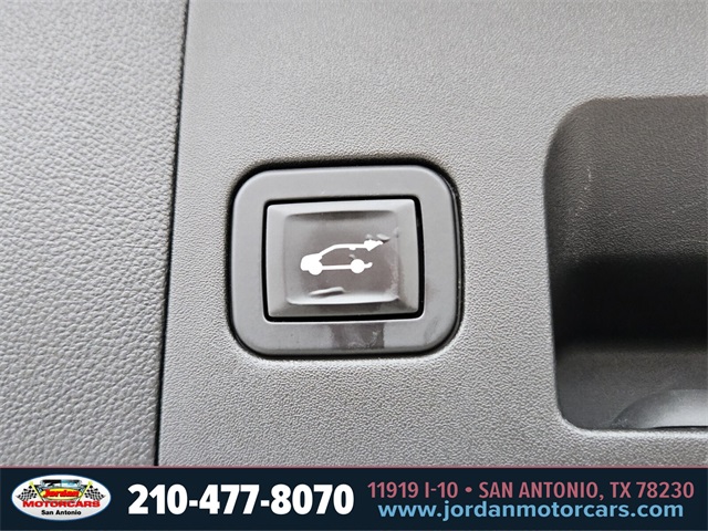 Used Car 2018 Cadillac Xt5  Platinum For Sale Under $25,000 In San Antonio, Texas