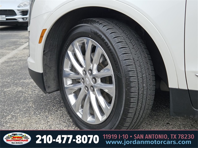 Used Car 2018 Cadillac Xt5  Platinum For Sale Under $25,000 In San Antonio, Texas