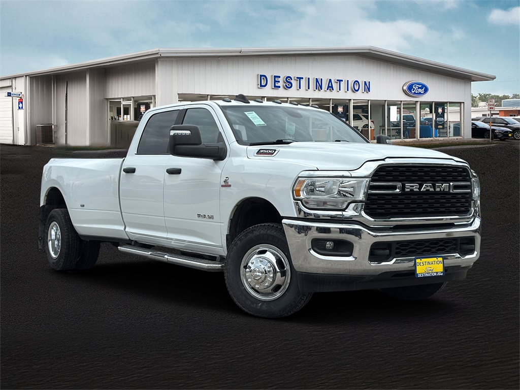 2024 RAM 3500 Big Horn Crew Cab LB DRW 4WD