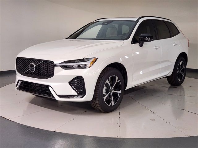 2026 Volvo XC60 B5 Core