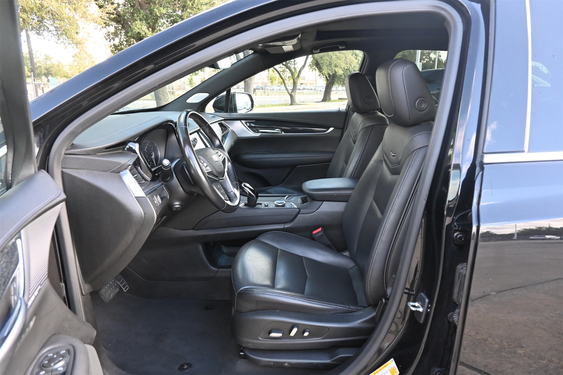 2023 Cadillac XT5 Premium Luxury Black at Tom Peacock Cadillac