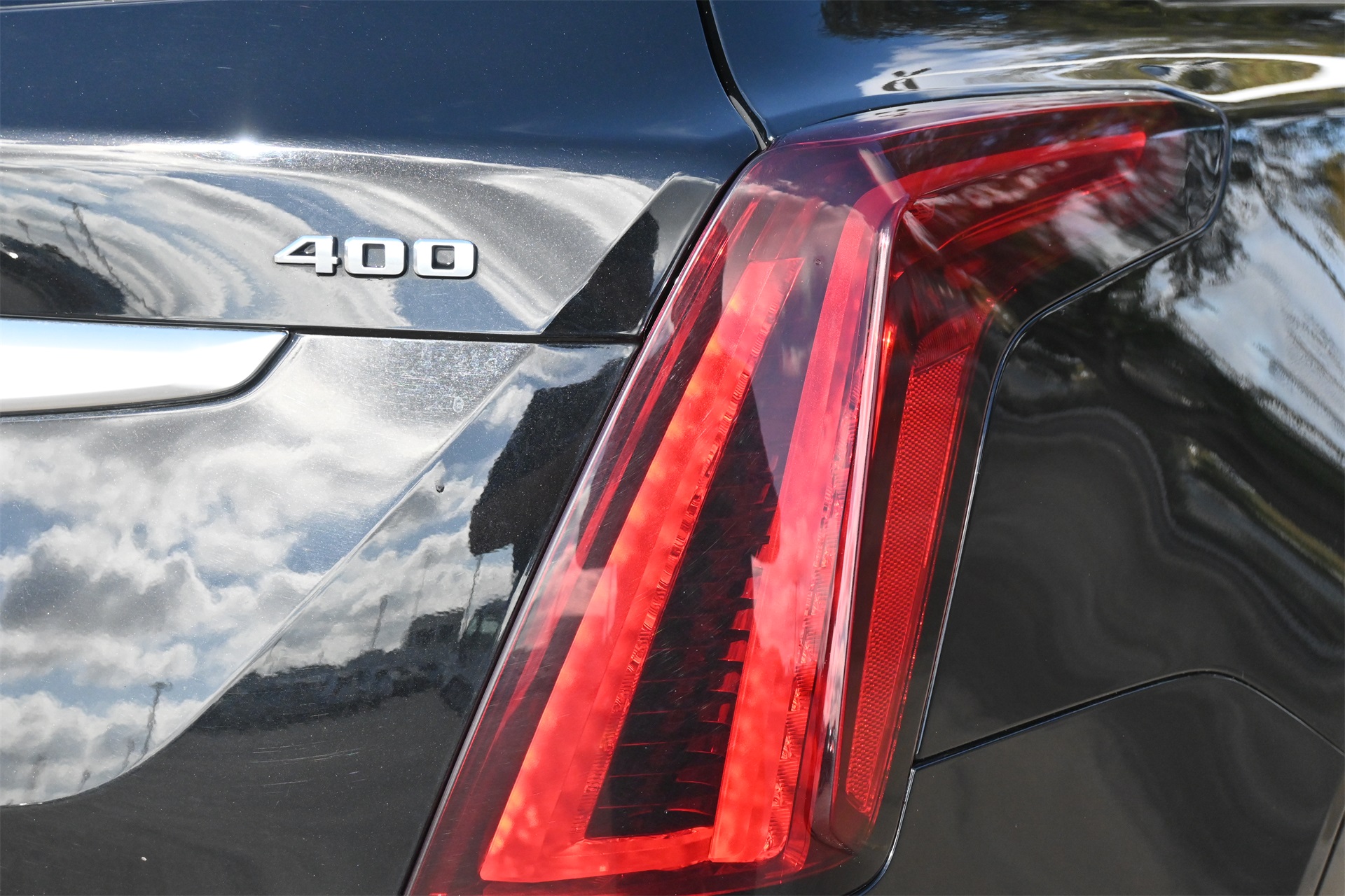 2023 Cadillac XT5 Premium Luxury Black at Tom Peacock Cadillac