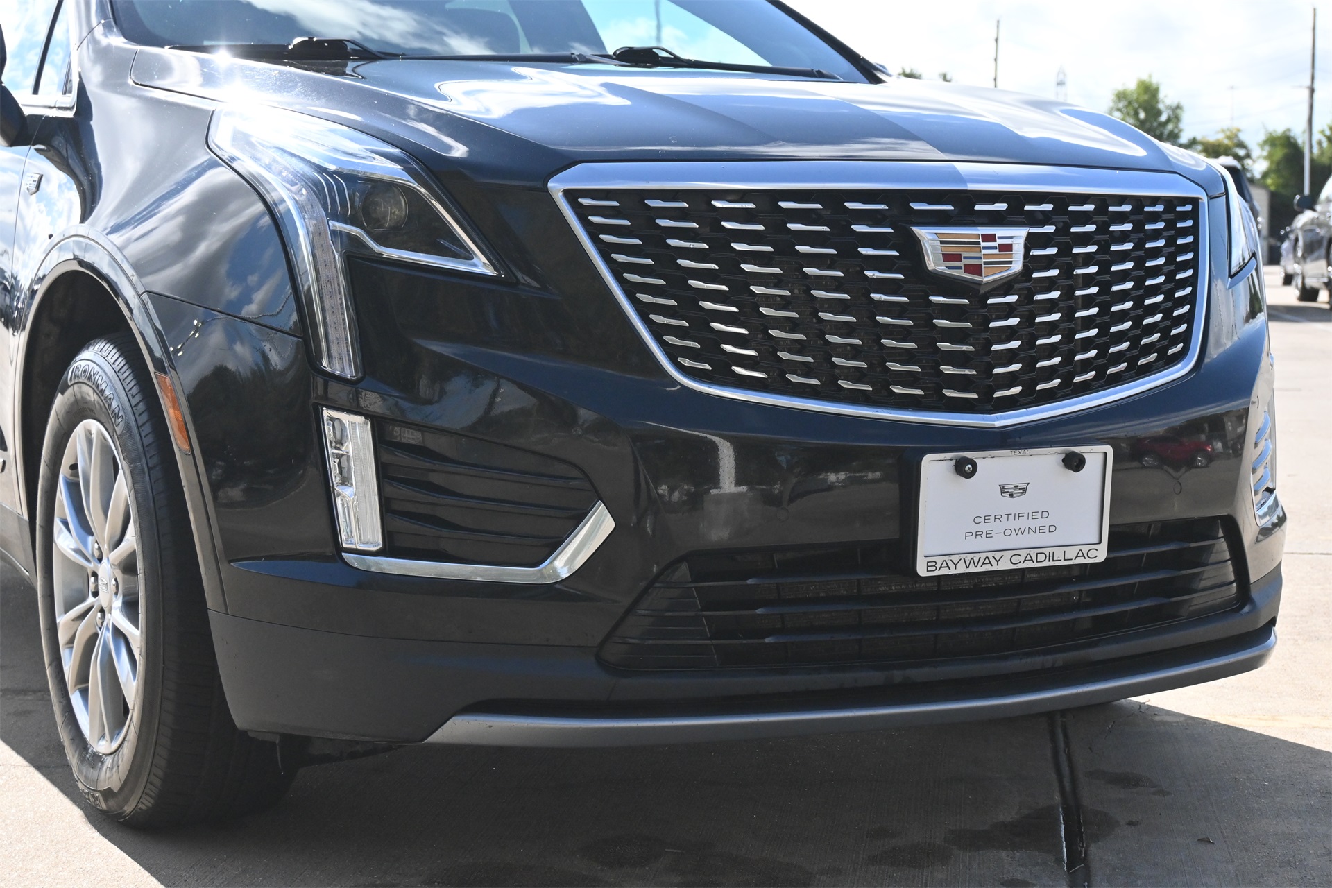 2023 Cadillac XT5 Premium Luxury Black at Tom Peacock Cadillac