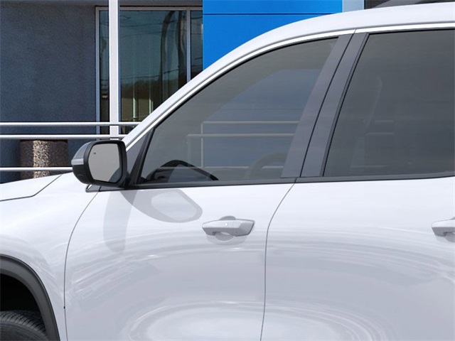 2025 Chevrolet Traverse LT White at Traditions Chevrolet