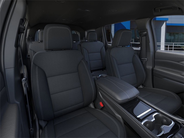 2025 Chevrolet Traverse LT White at Traditions Chevrolet