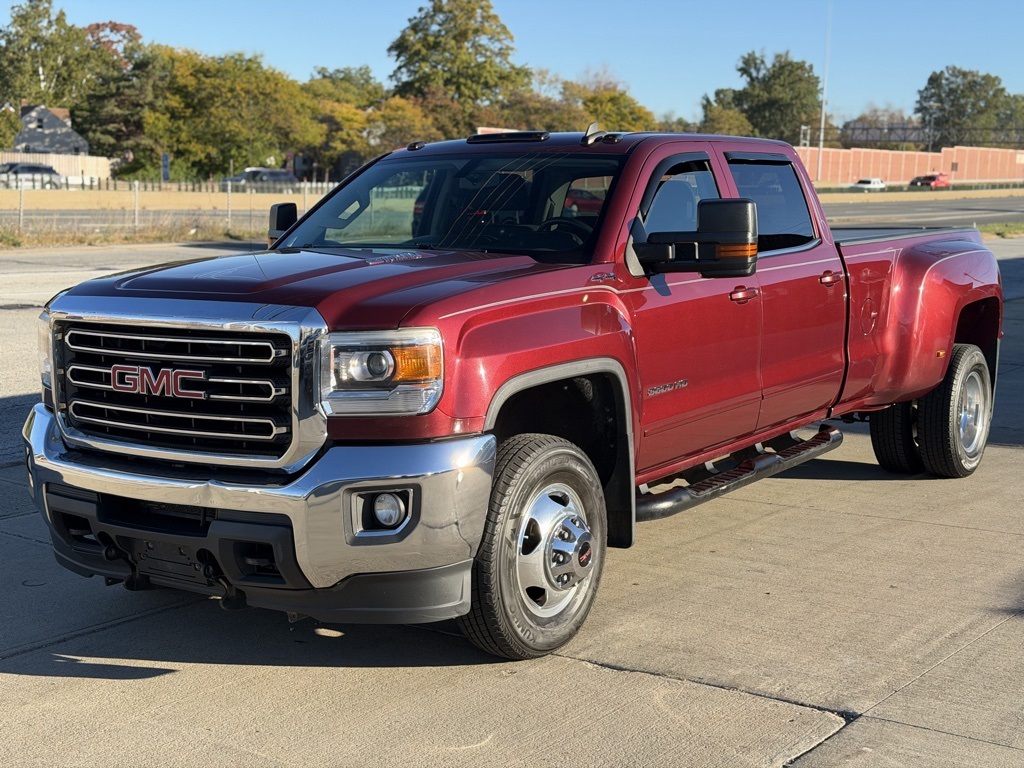 2015 GMC Sierra 3500 SLE's photo
