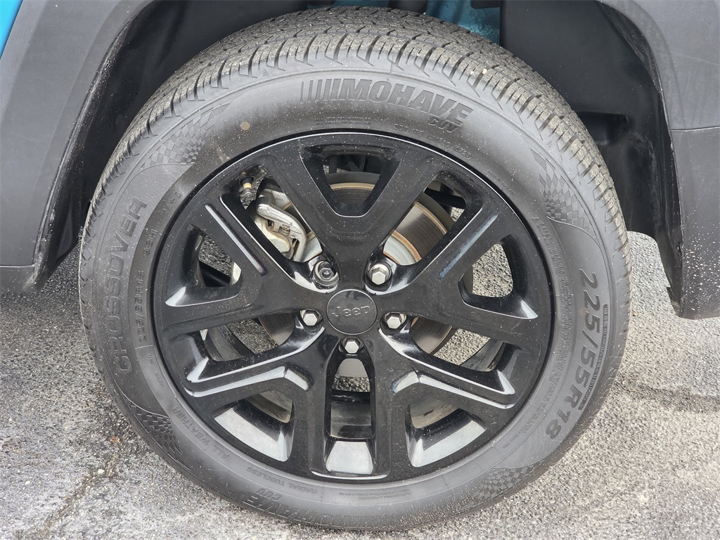 2022 Jeep Renegade Altitude Teal at Baytown Hyundai