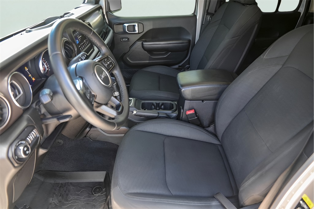 Used Car 2020 Jeep Gladiator  Sport For Sale Under $35,000 In Austin, Texas