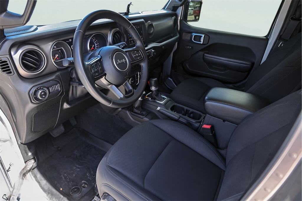 Used Car 2020 Jeep Gladiator  Sport For Sale Under $35,000 In Austin, Texas