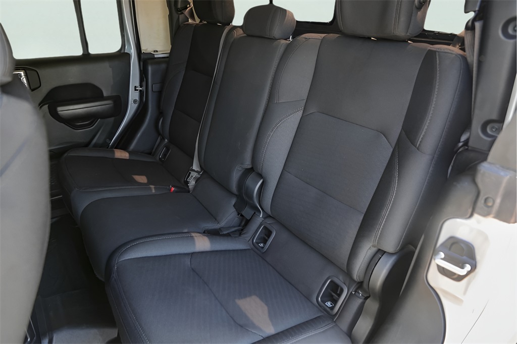 Used Car 2020 Jeep Gladiator  Sport For Sale Under $35,000 In Austin, Texas