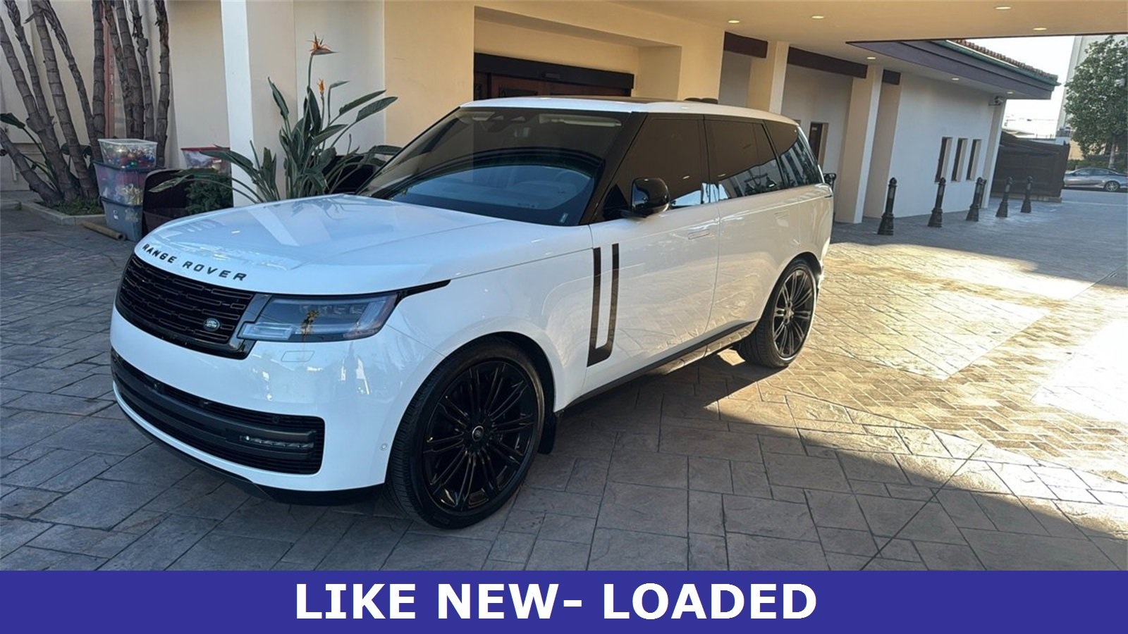 2025 Land Rover Range Rover P530 SE AWD