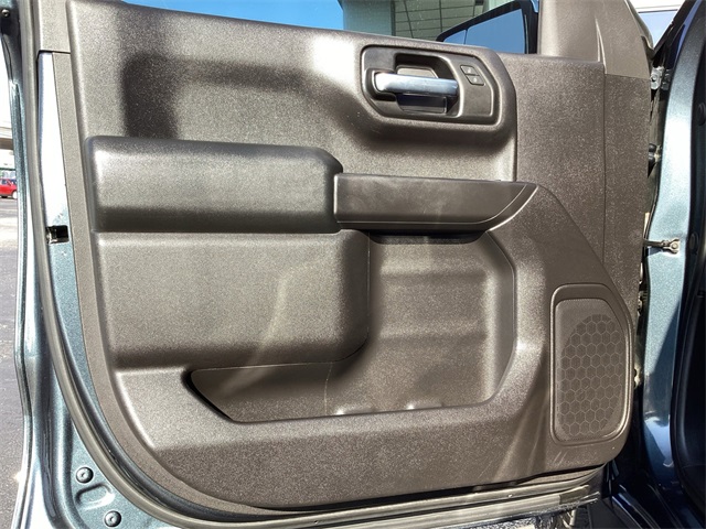 Used Car 2020 Chevrolet Silverado 1500  Custom For Sale Under $30,000 In San Antonio, Texas