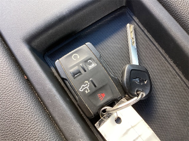 Used Car 2020 Chevrolet Silverado 1500  Custom For Sale Under $30,000 In San Antonio, Texas