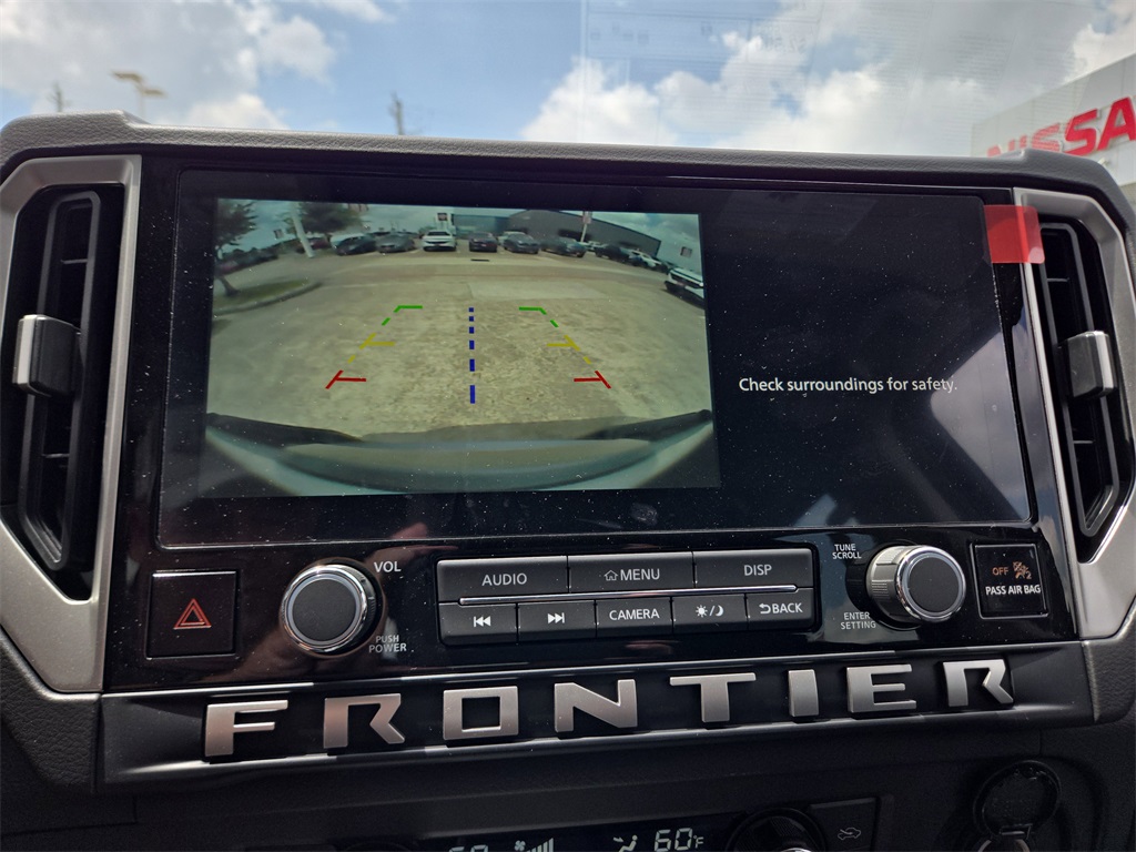 2025 Nissan Frontier SV photo 12