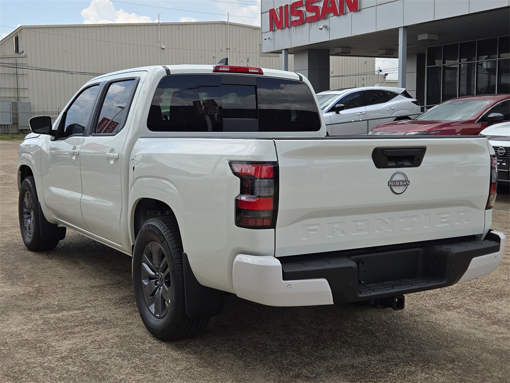 2025 Nissan Frontier SV photo 4