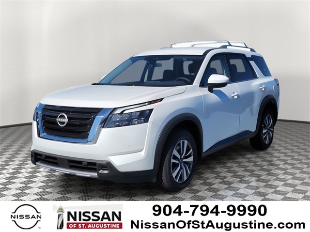 2025 Nissan Pathfinder SL's photo