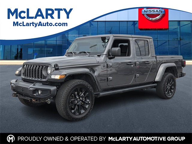 2025 Jeep Gladiator NightHawk Crew Cab 4WD
