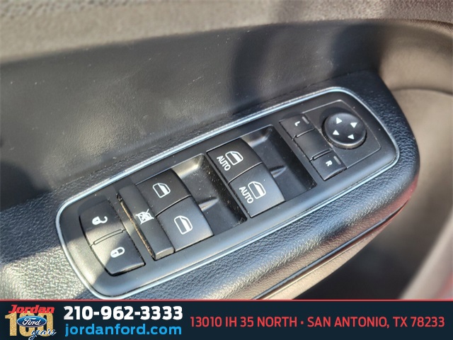 Used Car 2013 Chrysler 300  S For Sale Under $10,000 In San Antonio, Texas