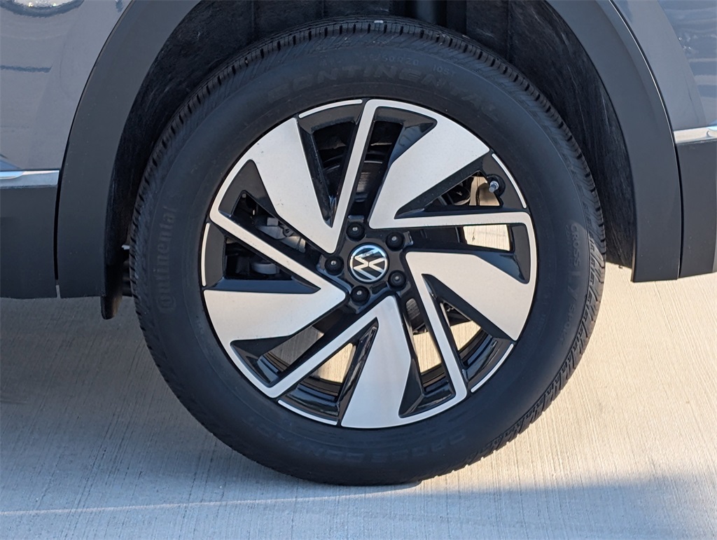 2025 Volkswagen Atlas 2.0T SEL - 8