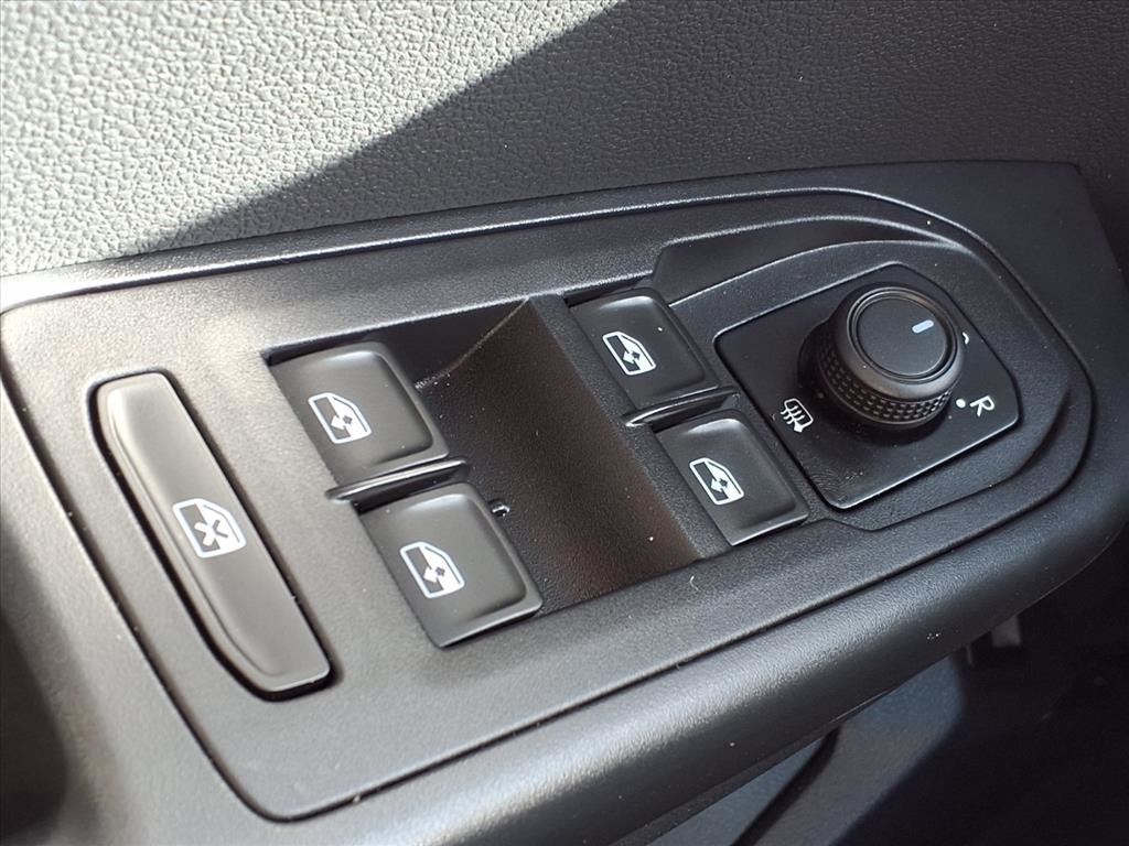 2023 Volkswagen Taos 1.5T SE White at DeMontrond Auto Country