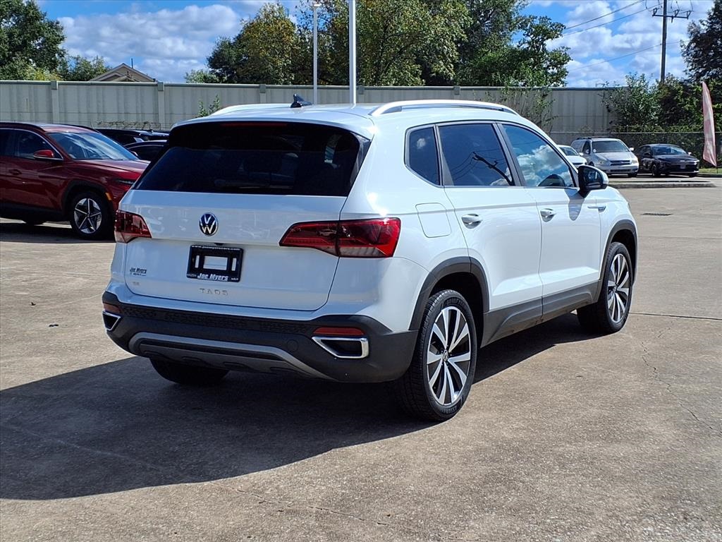 2023 Volkswagen Taos 1.5T SE - 3