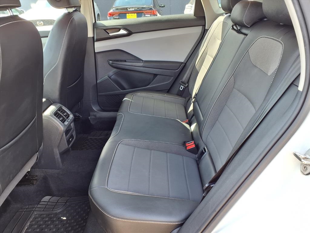 2023 Volkswagen Taos 1.5T SE - 7