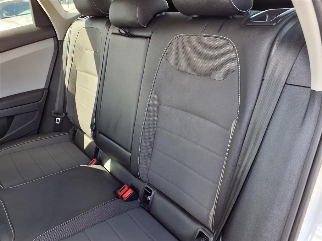 2023 Volkswagen Taos 1.5T SE - 8