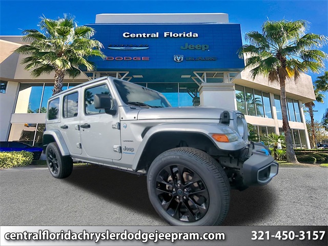 2024 Jeep Wrangler 4xe Sahara 4WD