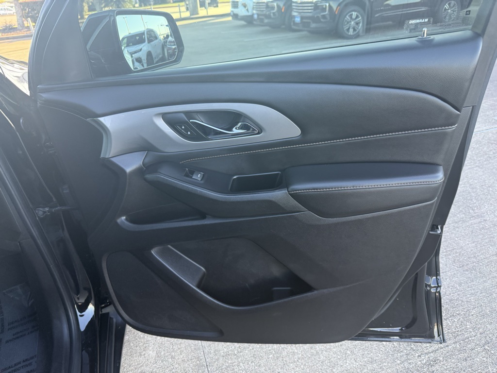 2020 Chevrolet Traverse 3LT Black at Joe Myers Mazda Kia