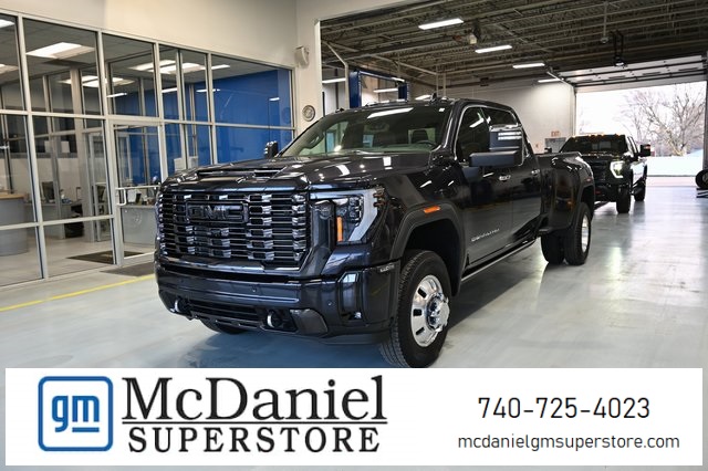 2024 GMC Sierra 3500HD Denali Ultimate Crew Cab 4WD