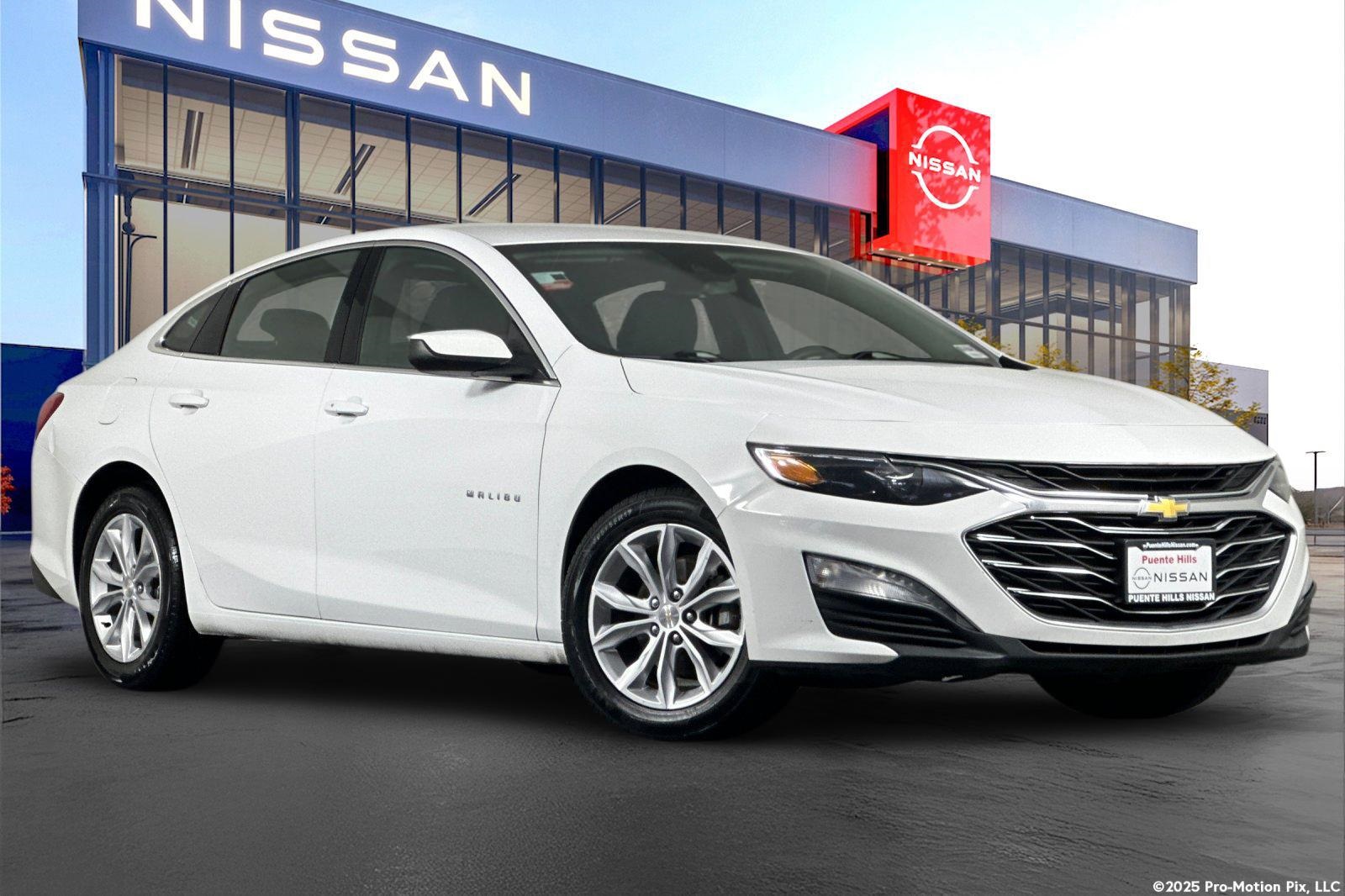 2023 Chevrolet Malibu LT with 1LT FWD