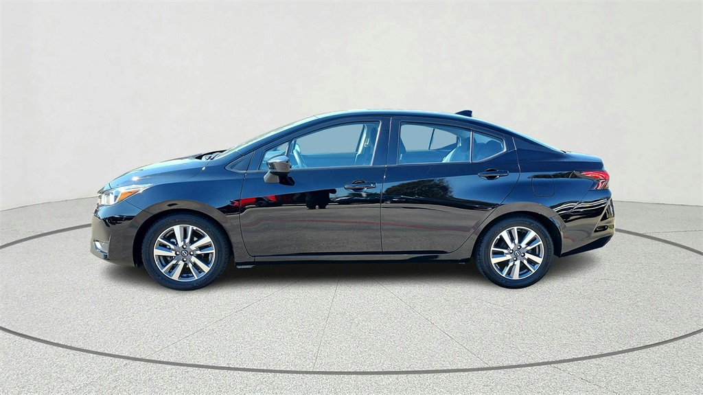 2023 Nissan Versa